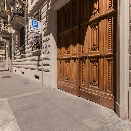 Apartmán All'ombra Del Grattacielo By Wonderful Italy Turín