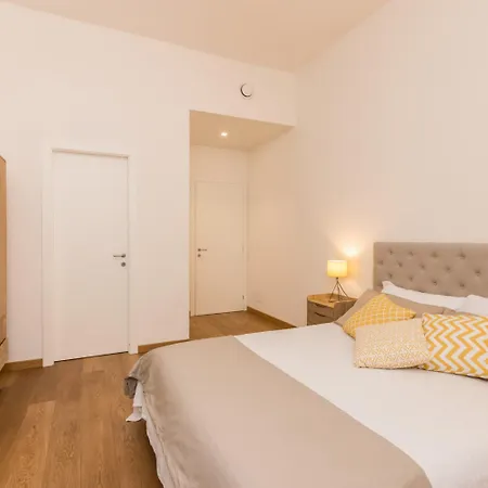 Apartament All'ombra Del Grattacielo By Wonderful Italy Turyn